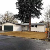 1377 Toiyabe Ave, Gardnerville, Nevada 89410, 4 Bedrooms Bedrooms, ,2 BathroomsBathrooms,Residential,For Sale,Toiyabe Ave,240014473