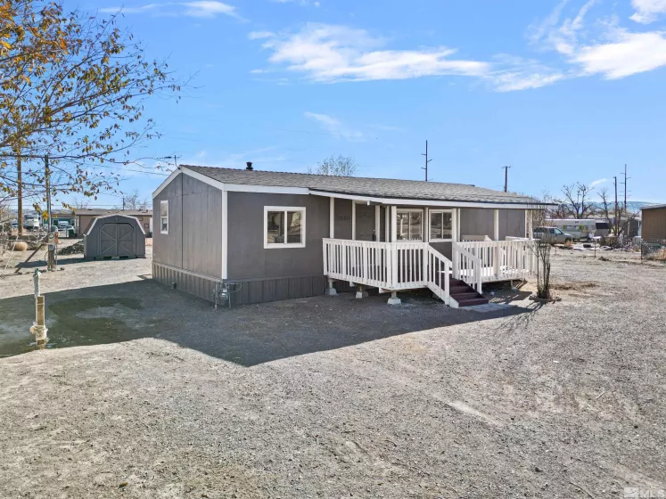 2580 Tonopah St, Silver Springs, Nevada 89429, 3 Bedrooms Bedrooms, ,2 BathroomsBathrooms,Residential,For Sale,Tonopah St,240014471