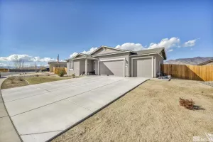 1170 Ferretto Pkwy, Dayton, Nevada 89403, 3 Bedrooms Bedrooms, ,2 BathroomsBathrooms,Residential,For Sale,Ferretto Pkwy,240014495