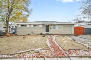 29 Devere Way, Sparks, Nevada 89431, 3 Bedrooms Bedrooms, ,2 BathroomsBathrooms,Residential,For Sale,Devere Way,240014523