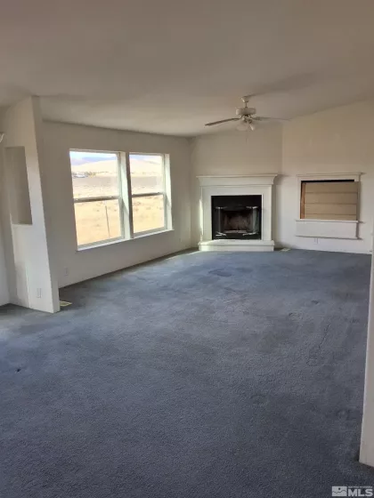 3065 Dayton Ave, Silver Springs, Nevada 89429, 3 Bedrooms Bedrooms, ,2 BathroomsBathrooms,Residential,For Sale,Dayton Ave,240014544