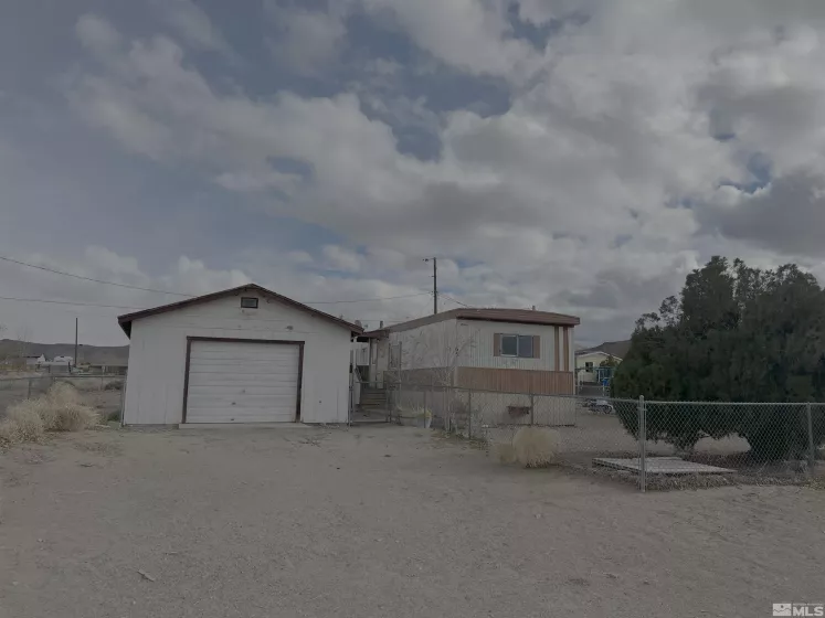 65 Whiteface Lane, Yerington, Nevada 89447, 2 Bedrooms Bedrooms, ,1 BathroomBathrooms,Residential,For Sale,Whiteface Lane,240014555