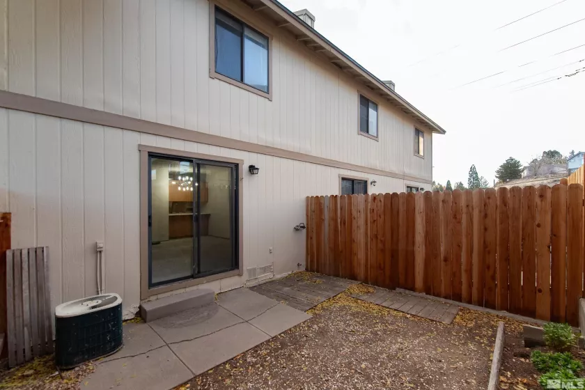 4985 7Th St, Reno, Nevada 89503, 2 Bedrooms Bedrooms, ,1 BathroomBathrooms,Residential,For Sale,7Th St,240014557