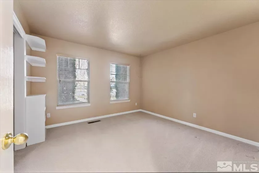 7003 Whitemare Ct, Sparks, Nevada 89436, 4 Bedrooms Bedrooms, ,2 BathroomsBathrooms,Residential,For Sale,Whitemare Ct,240014579