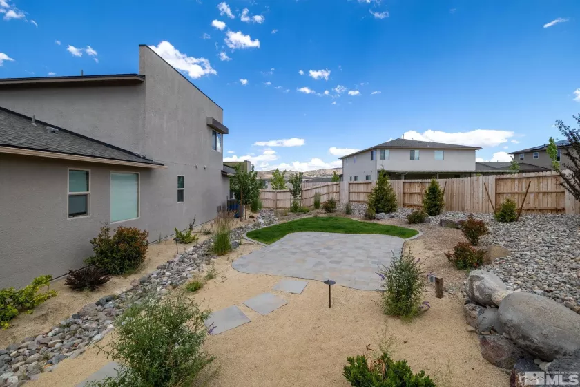 7217 Mustengo Dr, Reno, Nevada 89506, 3 Bedrooms Bedrooms, ,3 BathroomsBathrooms,Residential,For Sale,Mustengo Dr,240008066