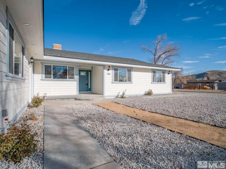 750 Koontz Ln, Carson City, Nevada 89701, 3 Bedrooms Bedrooms, ,2 BathroomsBathrooms,Residential,For Sale,Koontz Ln,240014585