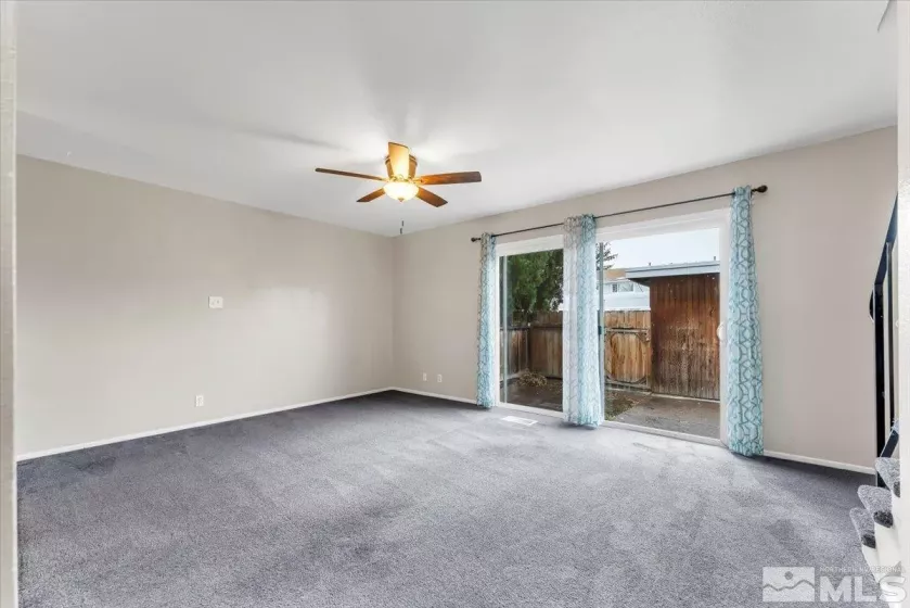 82 Smithridge Park, Reno, Nevada 89502, 2 Bedrooms Bedrooms, ,1 BathroomBathrooms,Residential,For Sale,Smithridge Park,240014597