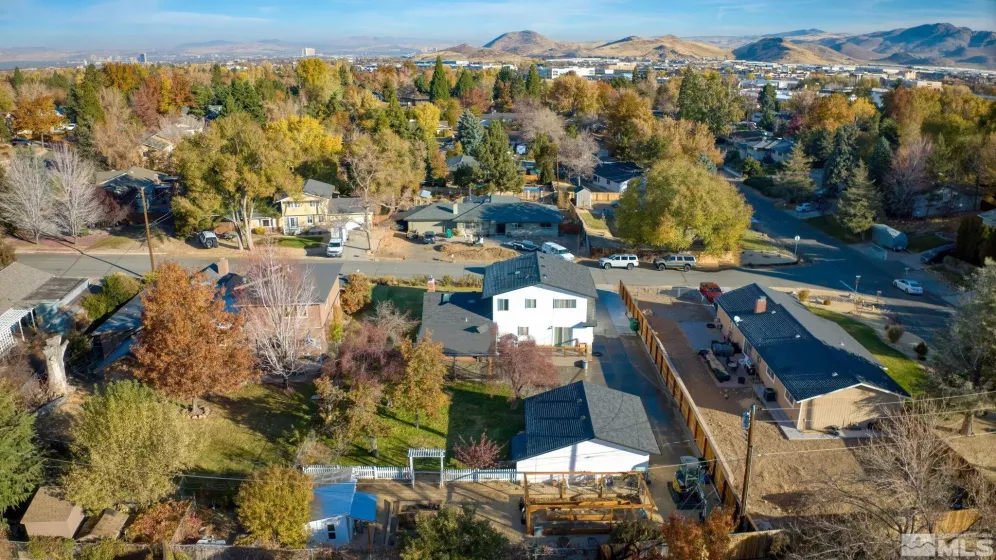 315 Carey Hills Dr, Reno, Nevada 89511, 3 Bedrooms Bedrooms, ,2 BathroomsBathrooms,Residential,For Sale,Carey Hills Dr,240014639