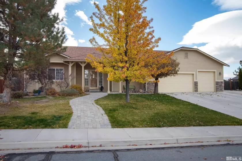 500 Hay Bale Dr, Sparks, Nevada 89441, 4 Bedrooms Bedrooms, ,3 BathroomsBathrooms,Residential,For Sale,Hay Bale Dr,240014648