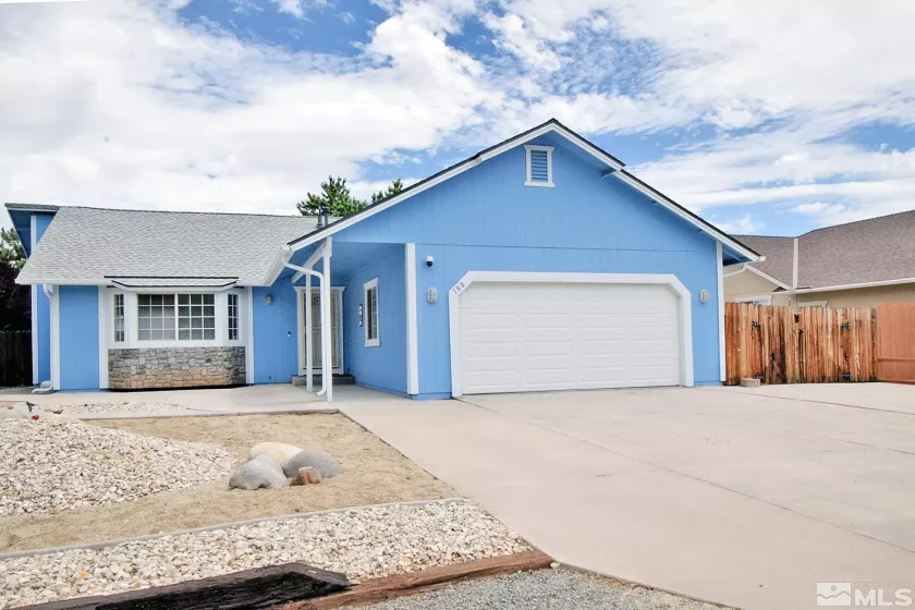 180 Nicole Drive, Sparks, Nevada 89436, 3 Bedrooms Bedrooms, ,2 BathroomsBathrooms,Residential,For Sale,Nicole Drive,240008122