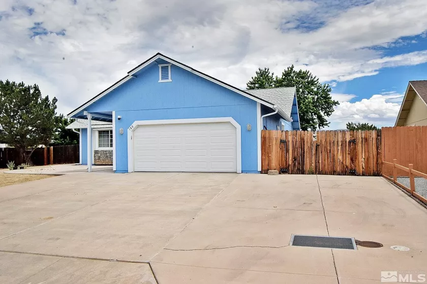 180 Nicole Drive, Sparks, Nevada 89436, 3 Bedrooms Bedrooms, ,2 BathroomsBathrooms,Residential,For Sale,Nicole Drive,240008122