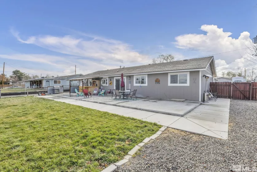 1446 Annkim, Gardnerville, Nevada 89460, 3 Bedrooms Bedrooms, ,2 BathroomsBathrooms,Residential,For Sale,Annkim,240014651