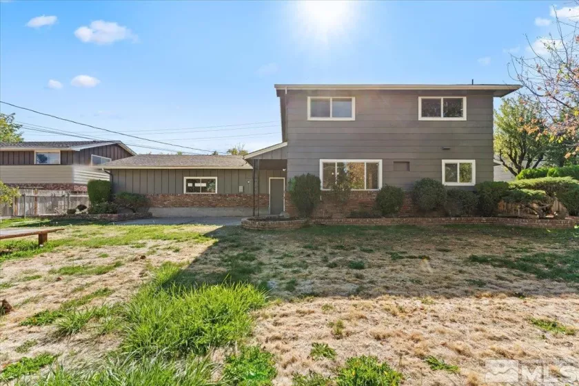 1855 Mayberry Dr, Reno, Nevada 89509, 4 Bedrooms Bedrooms, ,2 BathroomsBathrooms,Residential,For Sale,Mayberry Dr,240014675