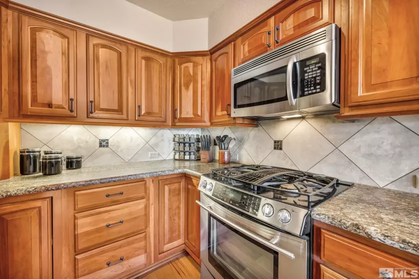 709 Lakeview ave., South Lake Tahoe, California 96150, 2 Bedrooms Bedrooms, ,2 BathroomsBathrooms,Residential,For Sale,Lakeview ave.,240014685