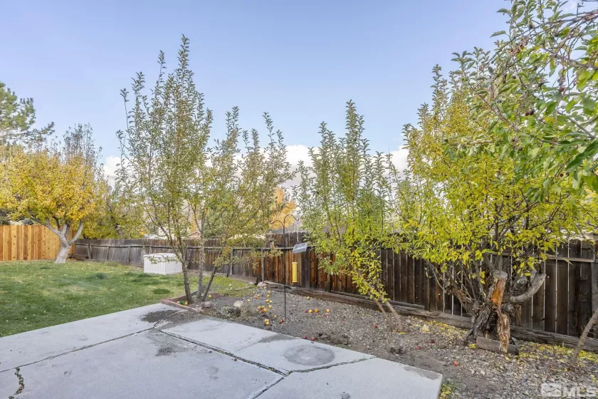 1490 Crown Dr., Reno, Nevada 89503, 4 Bedrooms Bedrooms, ,2 BathroomsBathrooms,Residential,For Sale,Crown Dr.,240014699