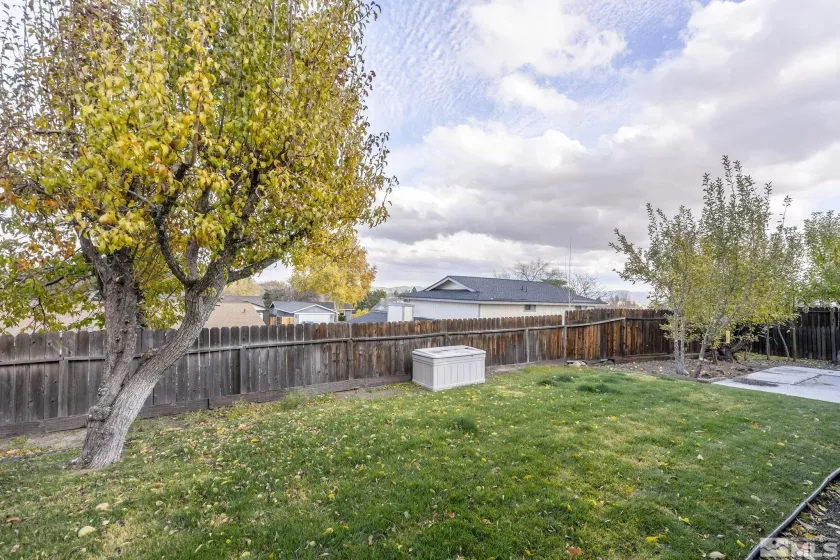 1490 Crown Dr., Reno, Nevada 89503, 4 Bedrooms Bedrooms, ,2 BathroomsBathrooms,Residential,For Sale,Crown Dr.,240014699