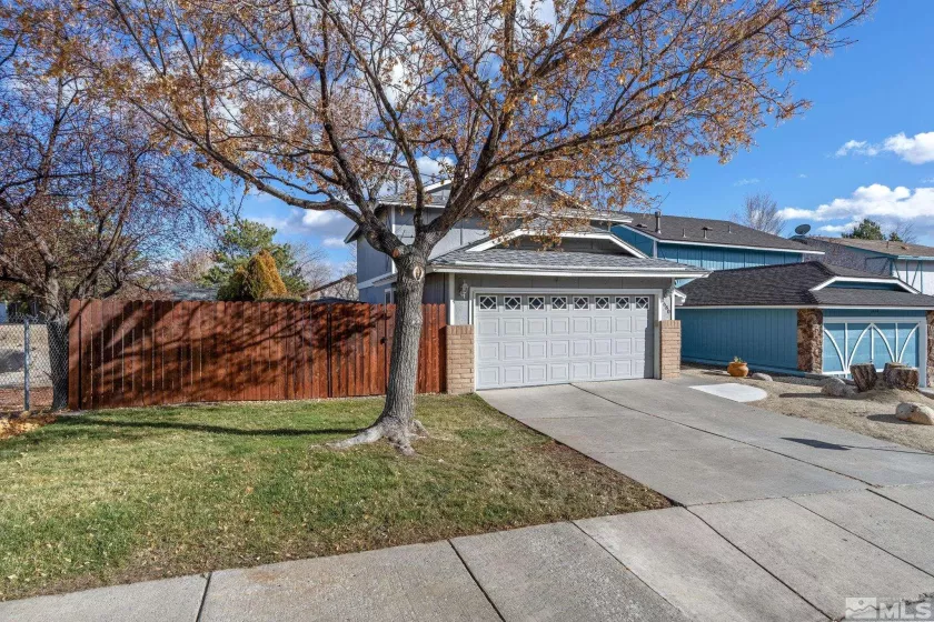 2680 Nicholette Dr, Reno, Nevada 89503, 3 Bedrooms Bedrooms, ,2 BathroomsBathrooms,Residential,For Sale,Nicholette Dr,240014698