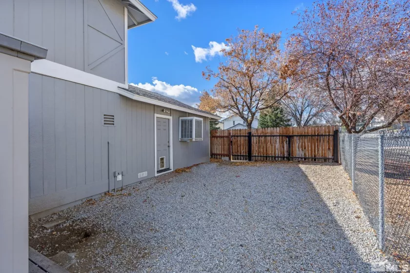 2680 Nicholette Dr, Reno, Nevada 89503, 3 Bedrooms Bedrooms, ,2 BathroomsBathrooms,Residential,For Sale,Nicholette Dr,240014698