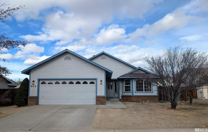 972 Sunview, Carson City, Nevada 89705, 3 Bedrooms Bedrooms, ,2 BathroomsBathrooms,Residential,For Sale,Sunview,240014688