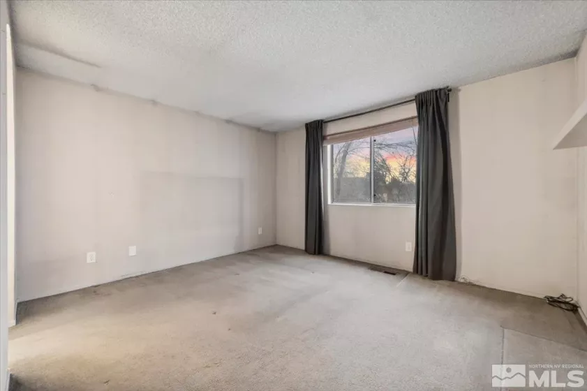 3059 Catham Ct, Sparks, Nevada 89434, 3 Bedrooms Bedrooms, ,2 BathroomsBathrooms,Residential,For Sale,Catham Ct,240014739