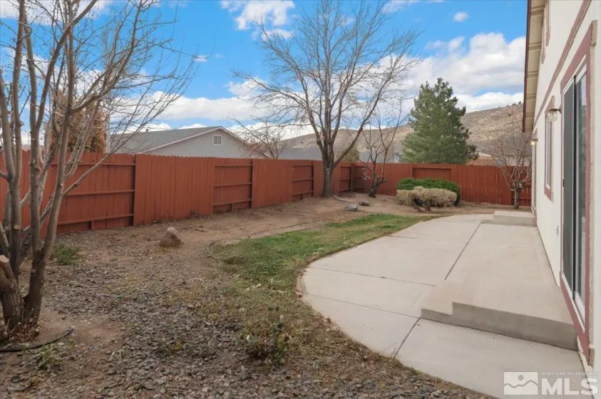 17730 Live Oak Ct, Reno, Nevada 89508, 3 Bedrooms Bedrooms, ,2 BathroomsBathrooms,Residential,For Sale,Live Oak Ct,240014773