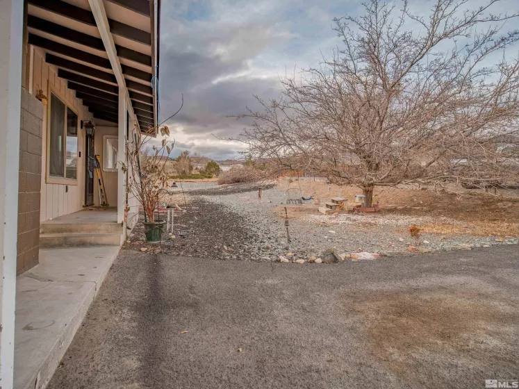 21 Pyrite, Moundhouse, Nevada 89706, 4 Bedrooms Bedrooms, ,2 BathroomsBathrooms,Residential,For Sale,Pyrite,240014786