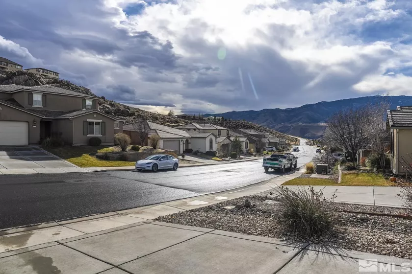 1675 Scott Valley Rd, Reno, Nevada 89523, 4 Bedrooms Bedrooms, ,3 BathroomsBathrooms,Residential,For Sale,Scott Valley Rd,240014787