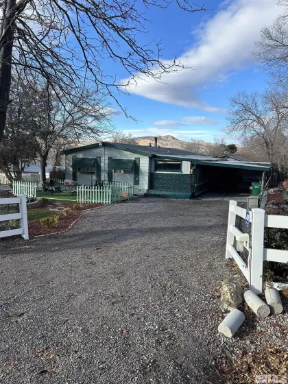 565 1st, Sun Valley, Nevada 89433, 2 Bedrooms Bedrooms, ,2 BathroomsBathrooms,Residential,For Sale,1st,240014791