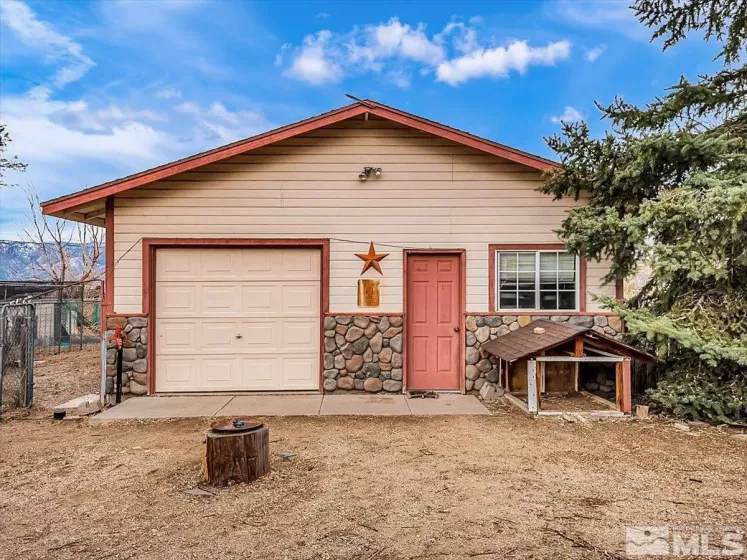 4240 Partridge Ln, Washoe Valley, Nevada 89704, 3 Bedrooms Bedrooms, ,2 BathroomsBathrooms,Residential,For Sale,Partridge Ln,240014792