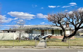 2 Whitacre Street, Yerington, Nevada 89447, 3 Bedrooms Bedrooms, ,2 BathroomsBathrooms,Residential,For Sale,Whitacre Street,240014807