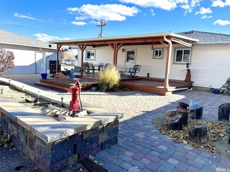 2 Whitacre Street, Yerington, Nevada 89447, 3 Bedrooms Bedrooms, ,2 BathroomsBathrooms,Residential,For Sale,Whitacre Street,240014807