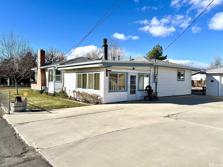 2 Whitacre Street, Yerington, Nevada 89447, 3 Bedrooms Bedrooms, ,2 BathroomsBathrooms,Residential,For Sale,Whitacre Street,240014807