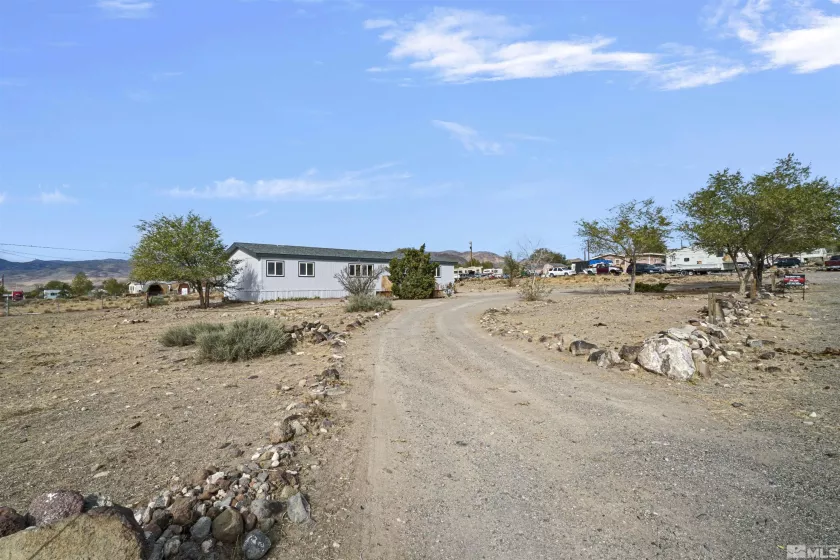 4975 Stagecoach Dr, Stagecoach, Nevada 89429, 3 Bedrooms Bedrooms, ,2 BathroomsBathrooms,Residential,For Sale,Stagecoach Dr,240014918