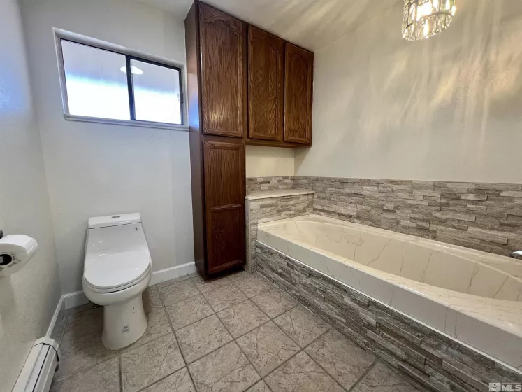 3465 Hensley Street, Reno, Nevada 89503, 5 Bedrooms Bedrooms, ,6 BathroomsBathrooms,Residential,For Sale,Hensley Street,240014941