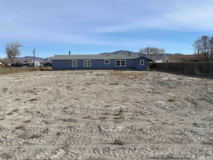 805 Meridian, Lovelock, Nevada 89419, 5 Bedrooms Bedrooms, ,3 BathroomsBathrooms,Residential,For Sale,Meridian,240014975