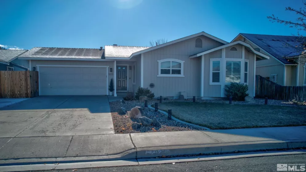 212 Woodlake Circle, Dayton, Nevada 89403, 2 Bedrooms Bedrooms, ,1 BathroomBathrooms,Residential,For Sale,Woodlake Circle,240014978