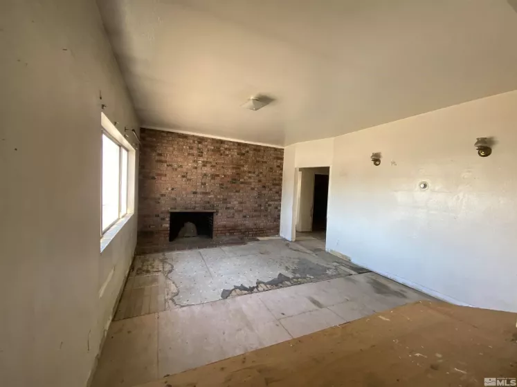 220 15th Street, Sparks, Nevada 89431, 3 Bedrooms Bedrooms, ,2 BathroomsBathrooms,Residential,For Sale,15th Street,240014983