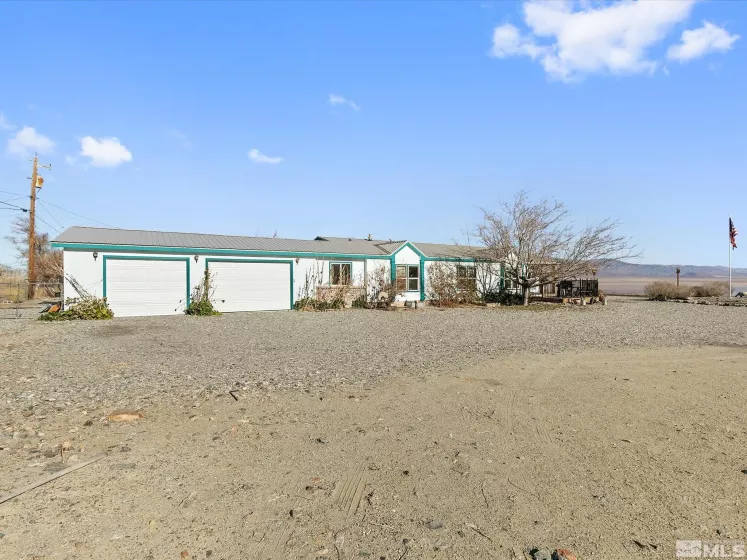 215 Golden Willow Dr, Walker Lake, Nevada 89415, 2 Bedrooms Bedrooms, ,2 BathroomsBathrooms,Residential,For Sale,Golden Willow Dr,240015001