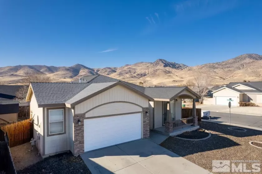 105 Fortune Dr, Dayton, Nevada 89403, 2 Bedrooms Bedrooms, ,2 BathroomsBathrooms,Residential,For Sale,Fortune Dr,240015009