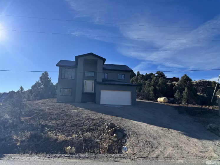 2555 Cartwright Rd, Reno, Nevada 89521, 3 Bedrooms Bedrooms, ,3 BathroomsBathrooms,Residential,For Sale,Cartwright Rd,240015068