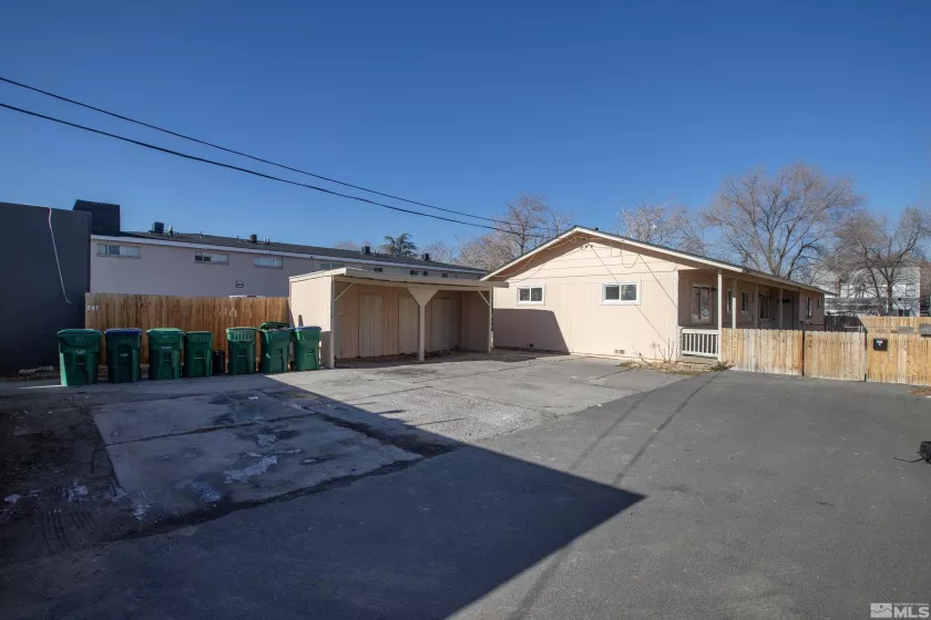 241 Linden St, Reno, Nevada 89502, ,Residential Income,For Sale,Linden St,240015120