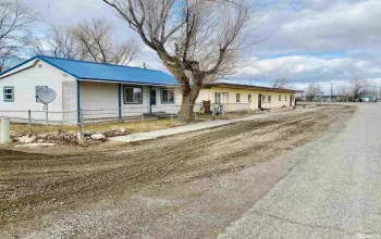 10 Olavarria, Mcdermitt, Nevada 89421, ,Residential Income,For Sale,Olavarria,240015116