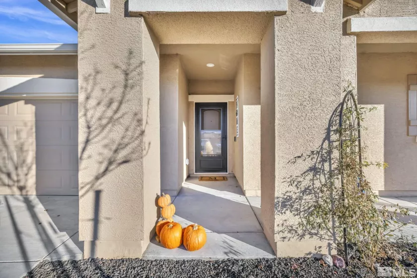 14516 Leiden Drive, Reno, Nevada 89506, 4 Bedrooms Bedrooms, ,2 BathroomsBathrooms,Residential,For Sale,Leiden Drive,240015140