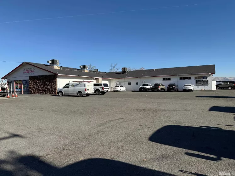 3200 Mill St, Reno, Nevada 89502, ,Commercial Sale,For Sale,Mill St,240015276