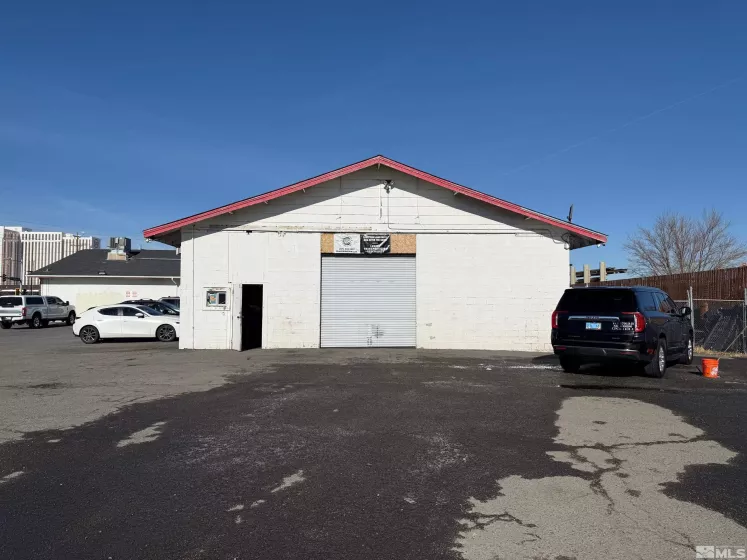 3200 Mill St, Reno, Nevada 89502, ,Commercial Sale,For Sale,Mill St,240015276