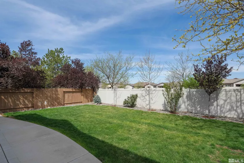 2325 Lincoln Meadows, Reno, Nevada 89521, 4 Bedrooms Bedrooms, ,2 BathroomsBathrooms,Residential Lease,For Lease,Lincoln Meadows,240015435