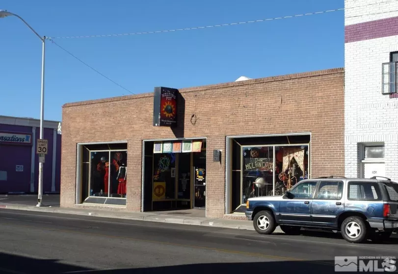 1049 Virginia Street, Reno, Nevada 89502, ,Commercial Sale,For Sale,Virginia Street,240015470