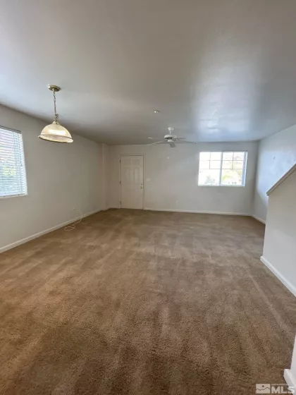 405 Holcomb Avenue, Reno, Nevada 89502, 4 Bedrooms Bedrooms, ,3 BathroomsBathrooms,Residential Lease,For Lease,Holcomb Avenue,240014126