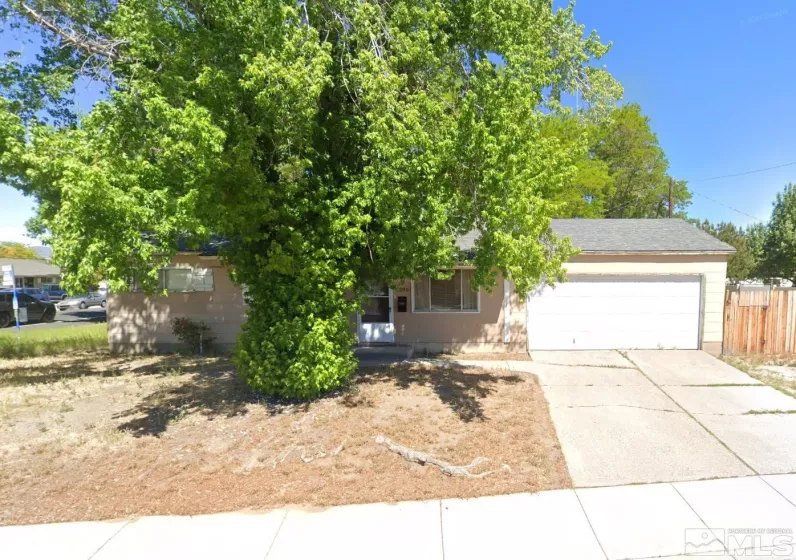 2390 Nelson Way, Sparks, Nevada 89431, 3 Bedrooms Bedrooms, ,1 BathroomBathrooms,Residential Lease,For Lease,Nelson Way,240011822