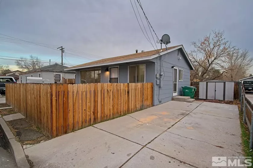 1005 I St, Sparks, Nevada 89431, 1 Bedroom Bedrooms, ,1 BathroomBathrooms,Residential Lease,For Lease,I St,240015544